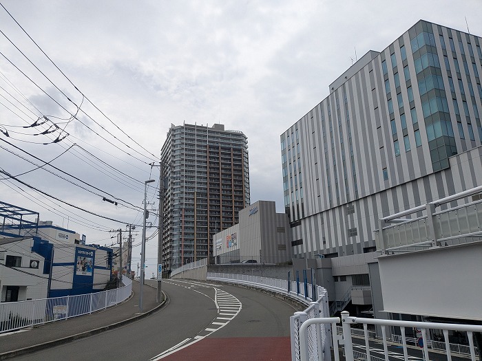 横浜の副都心・二俣川と鶴ヶ峰をゆく｜相鉄沿線に広がる暮らしの拠点